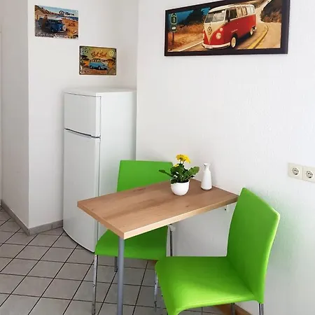 Pirna/dohna, 2 R.-wohnung In Mehrfamilienhaus * Dohna