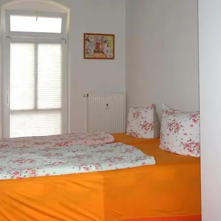 Pirna/dohna, 2 R.-wohnung In Mehrfamilienhaus Lejlighed